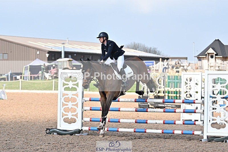 250326-125301-00764 - Cls 4 Newcomers and 1.10m