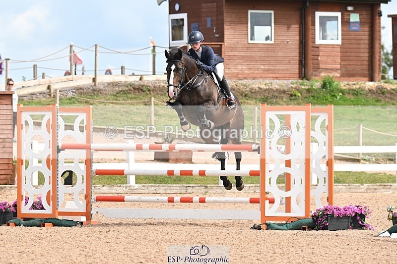 250723-153627-01171 - Cls 6 Foxhunter and 1.20m