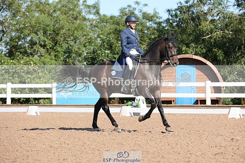 240816A-100927-02826 - 203-victoria.Young-Donizetti.ll