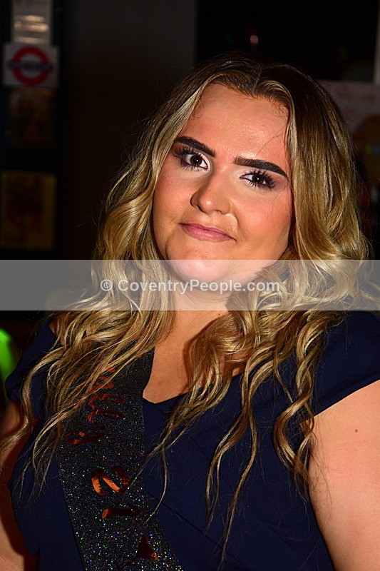 COU-902 - Courtney's 21st