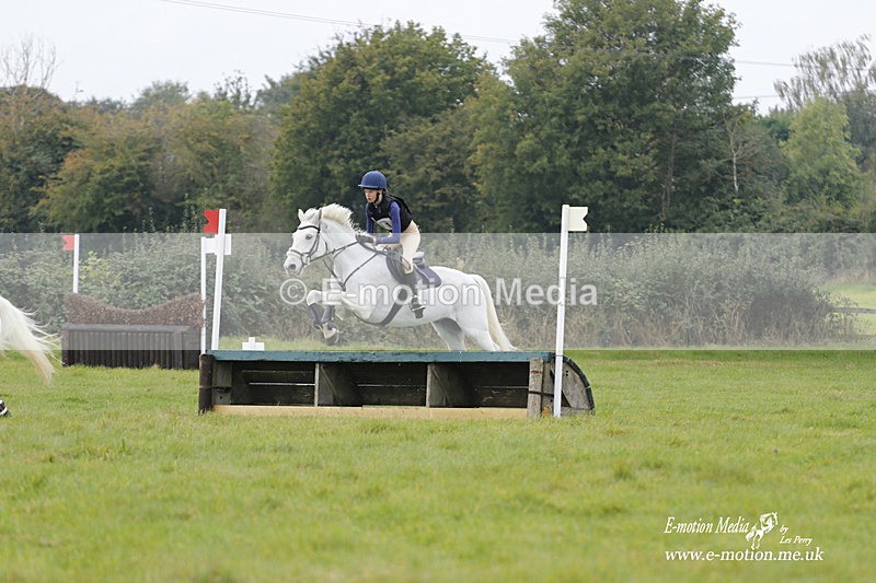  WWHT 171021 2142 - Novice Pairs (0.80m)  17/10/21