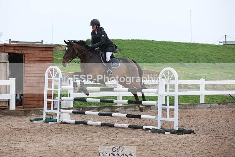 231112A-131346-04335 - Cls 20 Newcomers & 1.10m Open