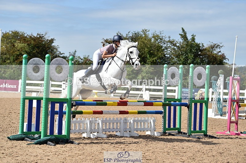 230903A-120910-04386 - Cls 19 Pony Discovery & 90cm Open