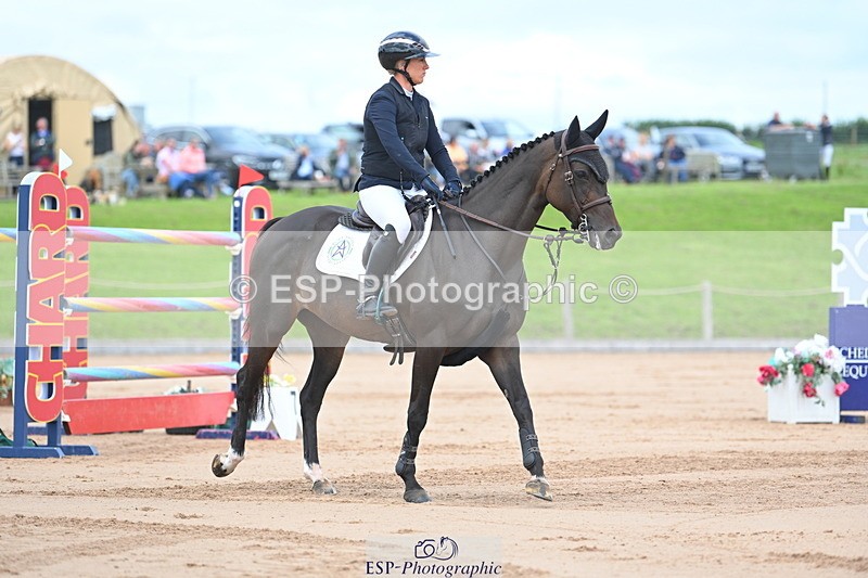 230721A-151800-07154 - Cls 10, 2 Star Big 1.45m Start to break