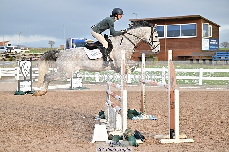 250111-142747-00586 - Cls 13 Foxhunter and 1.20m Open