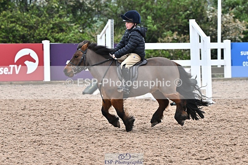 260414-151838-00052 - Cls 1+2 Clear Round 40cm and 50cm
