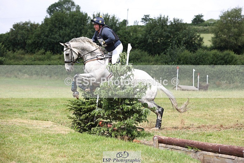 230625-121612-04204 - XC 90cm 12.00 to 13.00