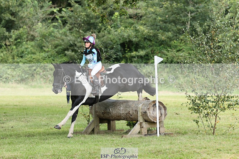 240825X-102512-31582 - 70cm XC 10.00 to 11.00