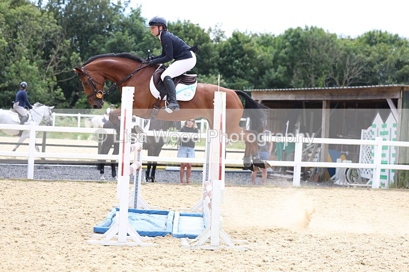 3E7A6306 - Class 8: Senior Newcomers/1.10m open