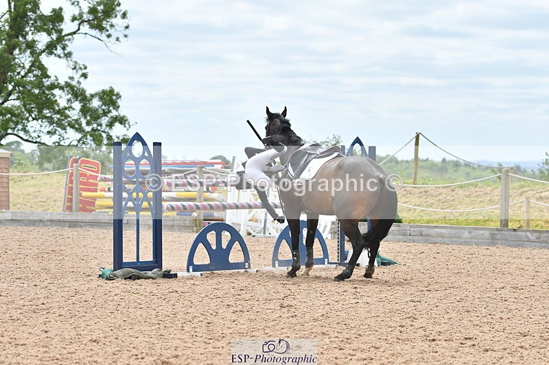 240609A-140653-06018 - Cls 19 Snr Foxhunter and 1.20m Open