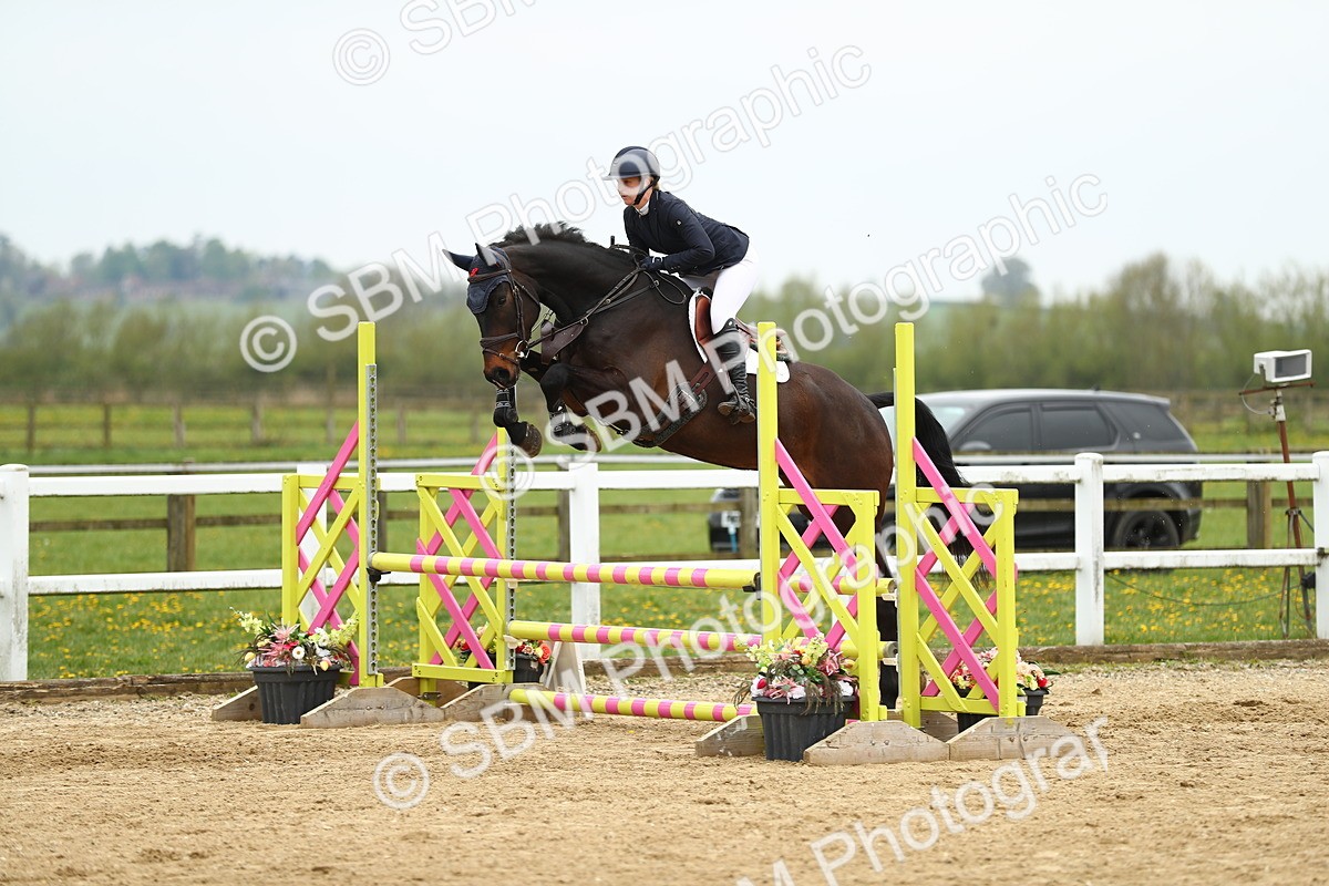 SBM_000560 - Class 2 - Senior British Novice 90cm