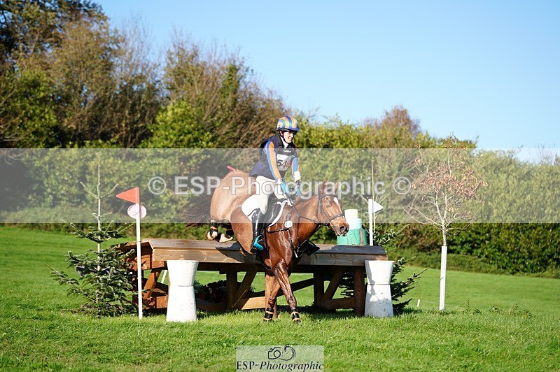 241026-145228-14200 - 546-Jennifer.Jaques-AURELIA.COOL