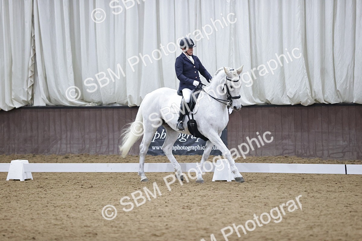 SBM_008917 - Class 16-17-19-21 - ADV 101-FEI PSG-FEI INT I-GP