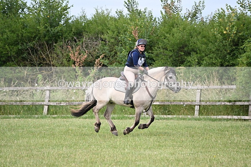 WJ6_6144 - 60cm XC Time 09:58 to 10:16