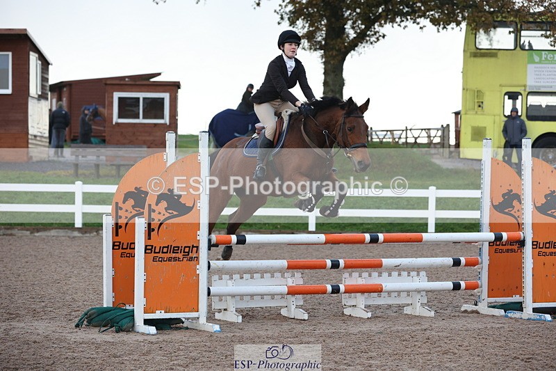 231112A-085022-02853 - Cls 16 Snr 90cm Open