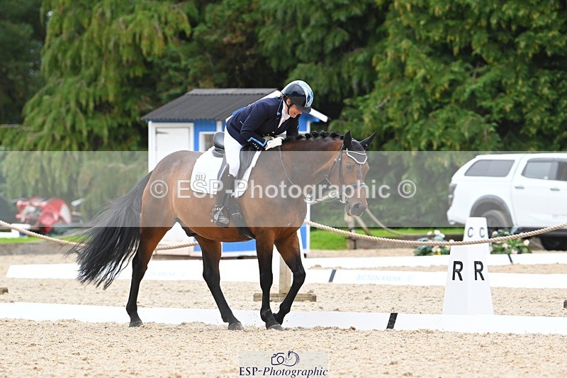 230813-171236-08593 - Cls 14 Medium Silver 16.45 to End