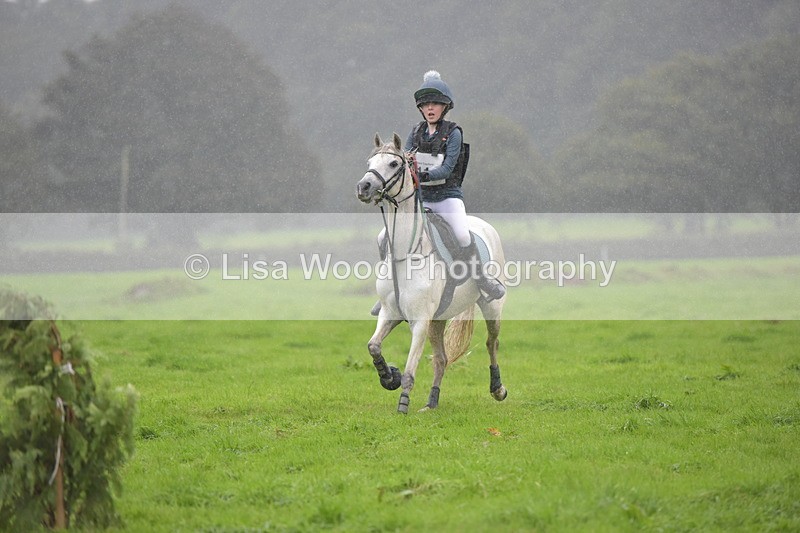 RAY_9286 - Class 1: 65cm: Ski Jump