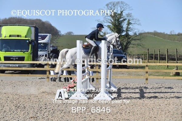 BPP_6846 - CLASS 15 SUN Scottish Branch 128cm Outdoor Championship