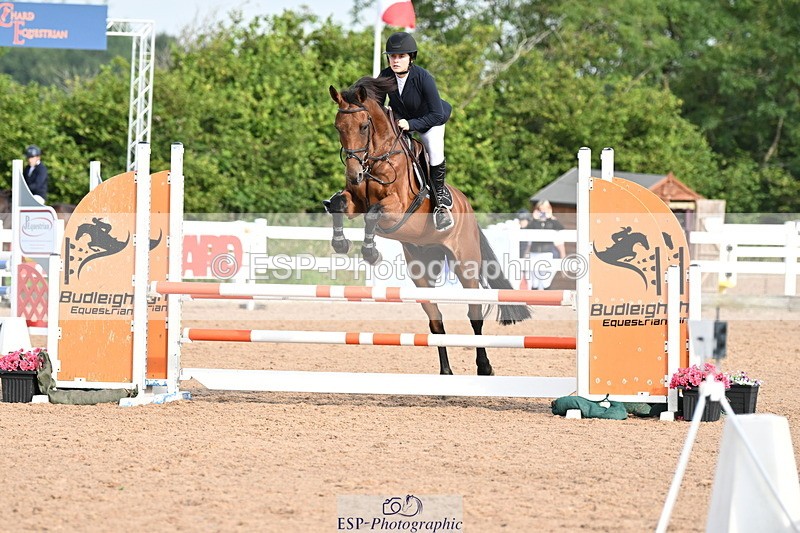 240802A-085942-03280 - Cls 21 A&B Brit Nov & 90cm Open