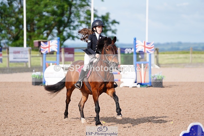 250608-090948-01695 - Cls 2 Pony Intro 70cm