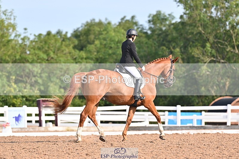 240817A-092213-06593 - 128-Kate.Lewis-Freeloader