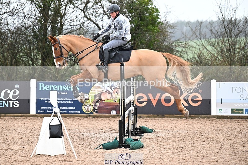 260218-105124-00154 - Cls 1 British Novice and 90cm Open