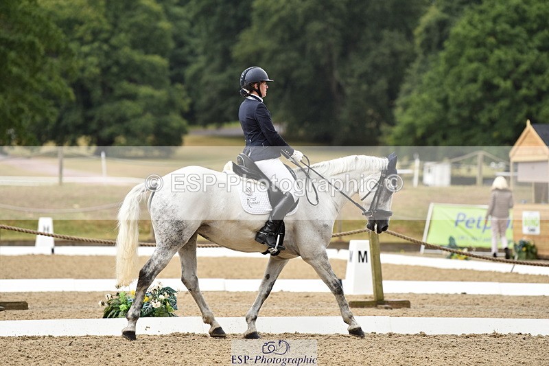 140110A-002526-10611 - 080-Polly.Vogel-Loughamore.Lady