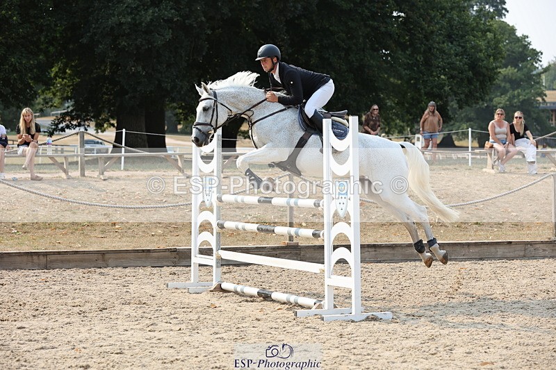 250816A-161155-02693 - Cls 9 Snr 1.10m Open