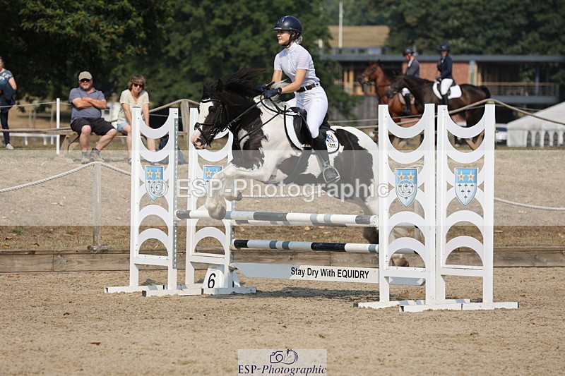 250816A-103826-00787 - Cls 3 Snr British Novice