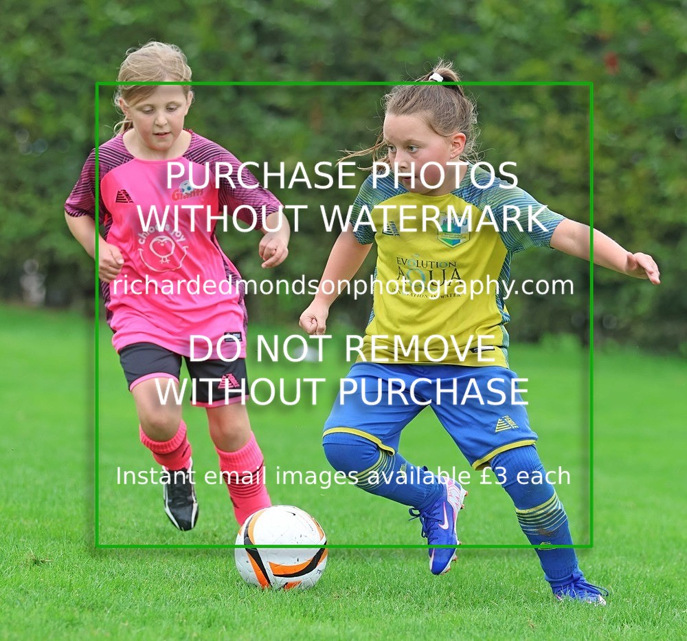 533A2794 - Kendal United Girls Under 9's vs Lancaster Giants (6/9/26)
