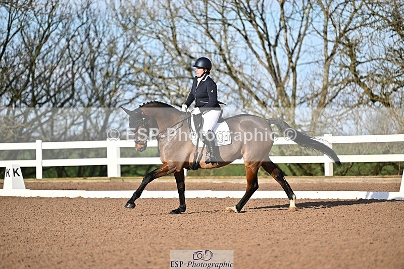 241214-104617-01220 - 155-Victoria.Hamlyn-White-Kenzo.IV