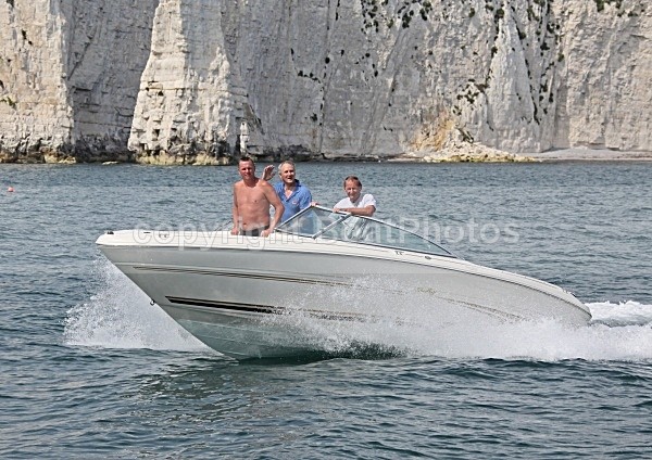 090808 LETS GO TOO IMG_4827 - Speedboats