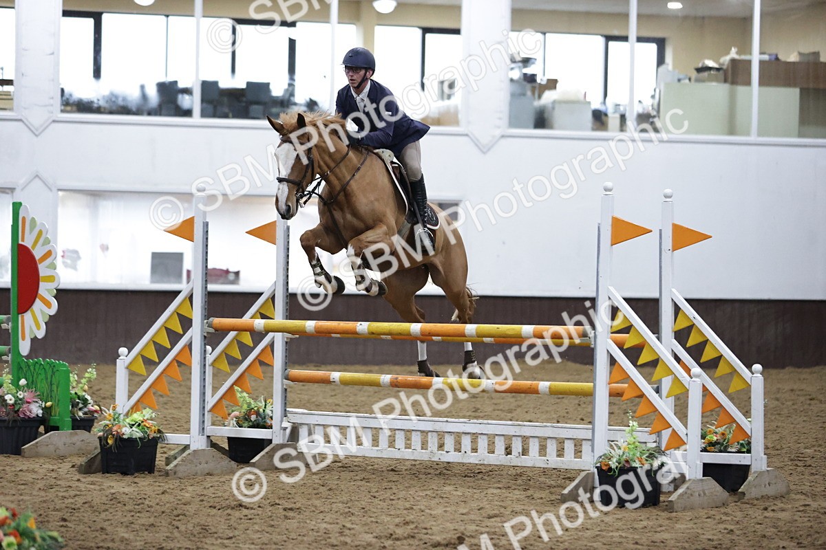 SBM_001213 - Class 4 - Senior Newcomers/ 1.10m Open