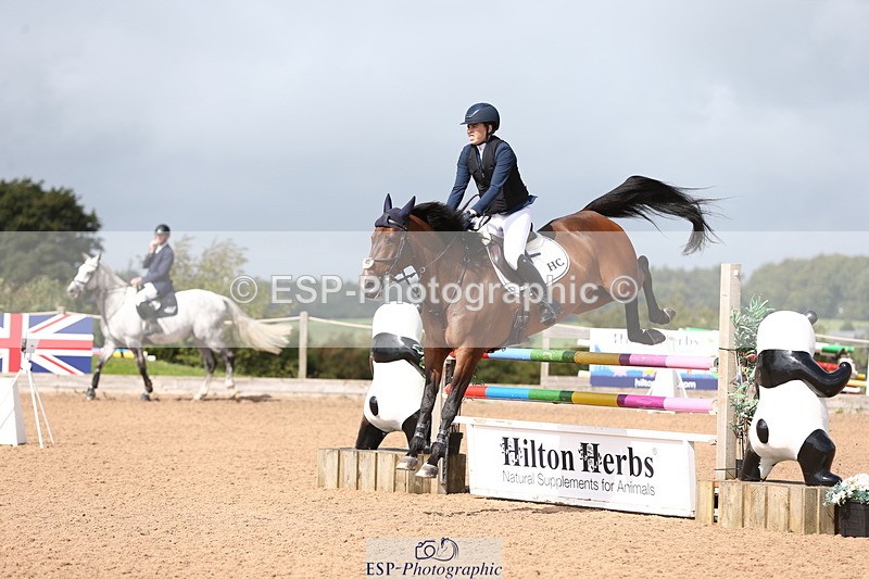 230812A-121152-08678 - Cls 32 Foxhunter