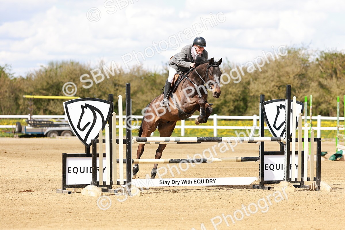 SBM_001907 - Class 4 - Senior Newcomers - 1.10m