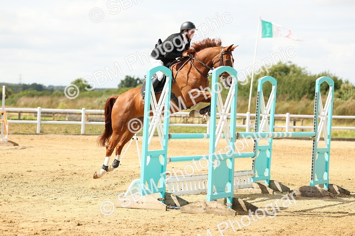 SBM_010444 - Class 4 - Senior Foxhunter - 1.20m Open