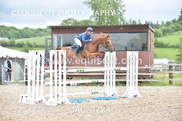 JAC_4223 - CLASS 6 Senior Foxhunter/ 1.20m Open