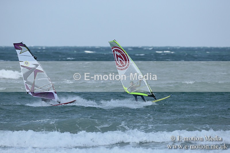 WS 020413-216 - Windsurfing