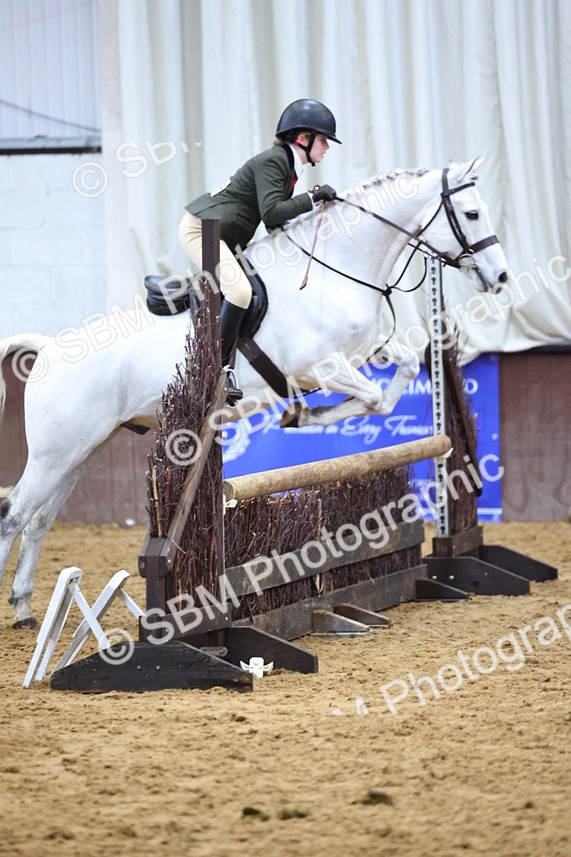 SBM_003570 - Class 37 - 80cm Training Stakes