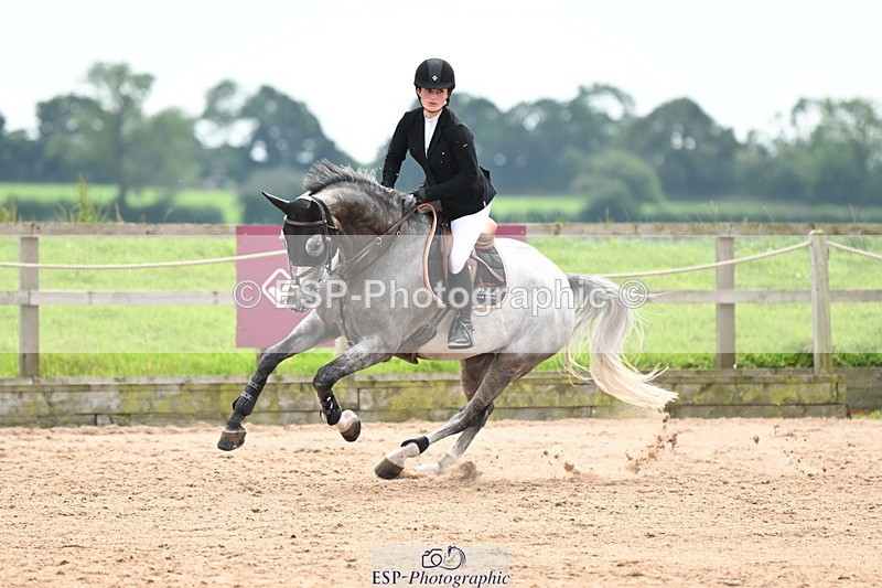 240801A-141700-01923 - Cls 4 Chard 7 Yr Old Championships