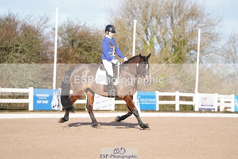 241214-114410-00354 - 143-Tila.Da.Costa-Leomiro