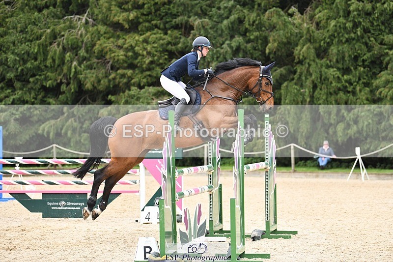 240414-141917-03752 - Cls 05A&B Snr Fox & 120 Open