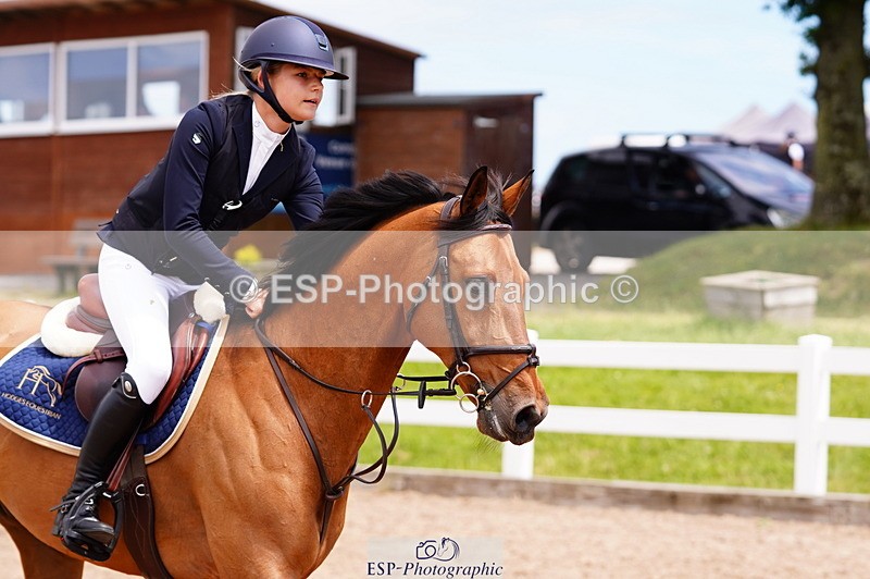 240629A-125342-05493 - Cls 18 Newcomers and 1m Open