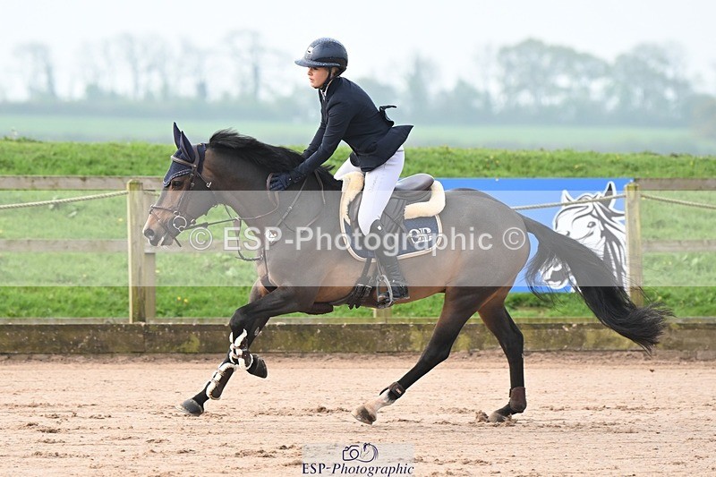 250425-083846-07828 - Cls 42 Ponies - Mini Tour