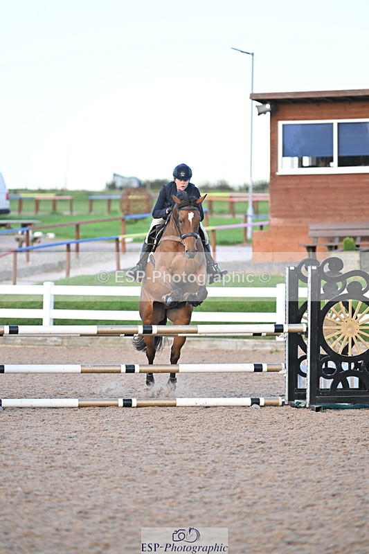 240903A-191756-01324 - Cls 7a 7b & 8 90cm