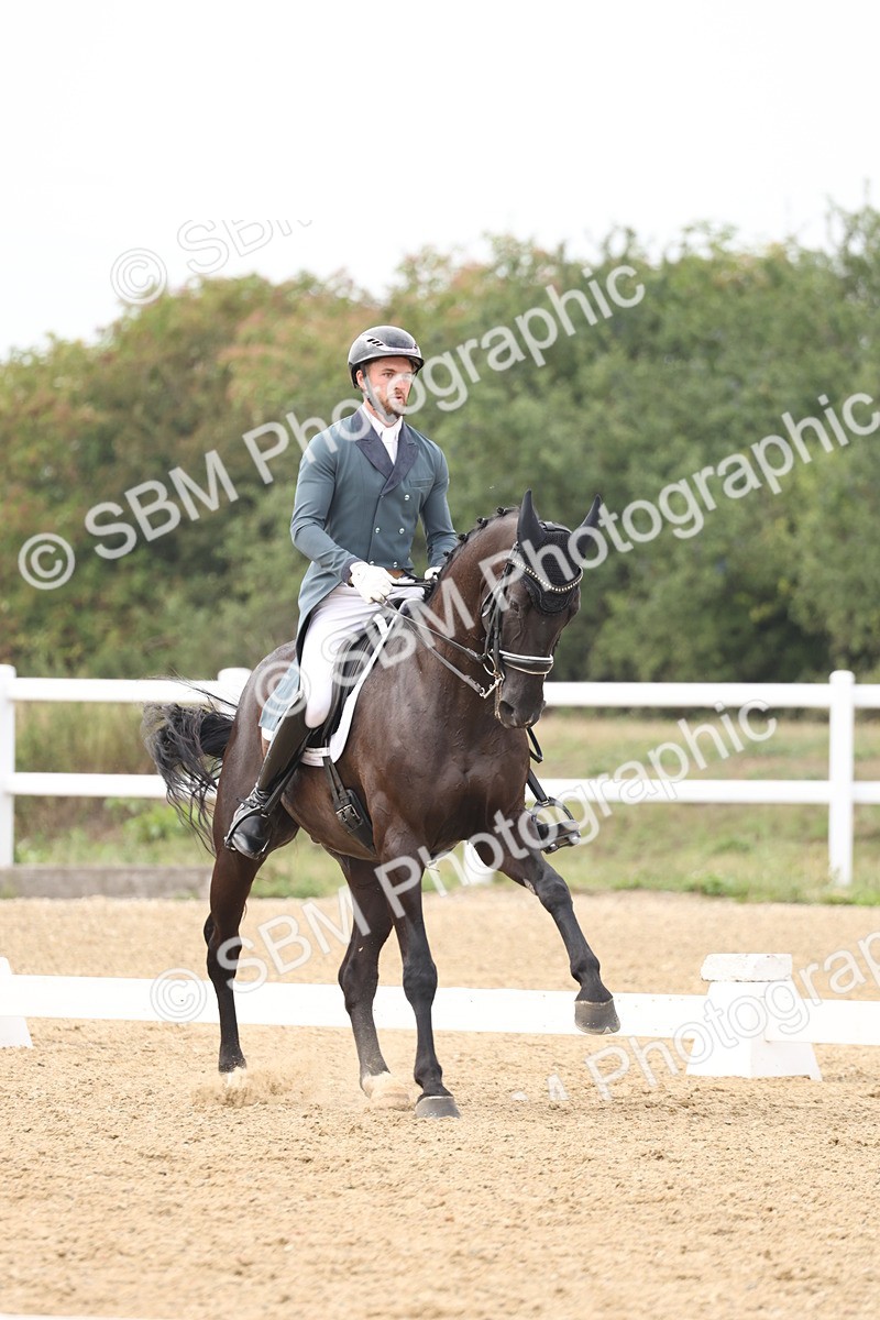 SBM_008346 - Class 10 - FEI INT I - 16.10-16.50