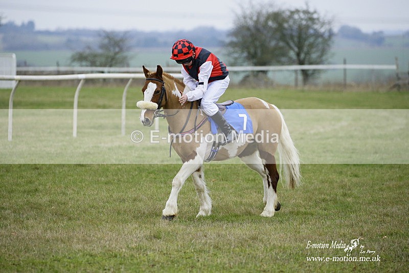 PtP 230122 65 - Cocklebarrow Races - Heythrop Hunt - 23/01/22