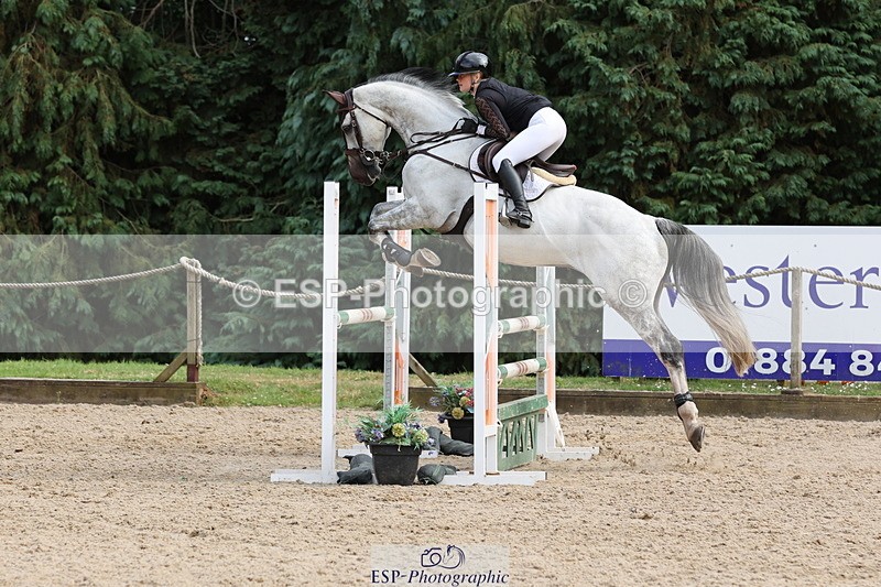 250703A-170002-06153 - Cls 10 1.05m Amateur Q and Open