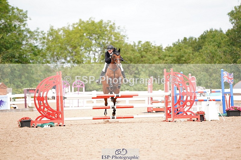 240804A-121628-10774 - Cls 51 1.05m Amateur Qualifier