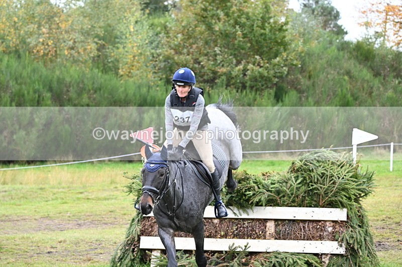 WJ6_3951 - 90cm Cam 1 Time 14:05 to 14:35